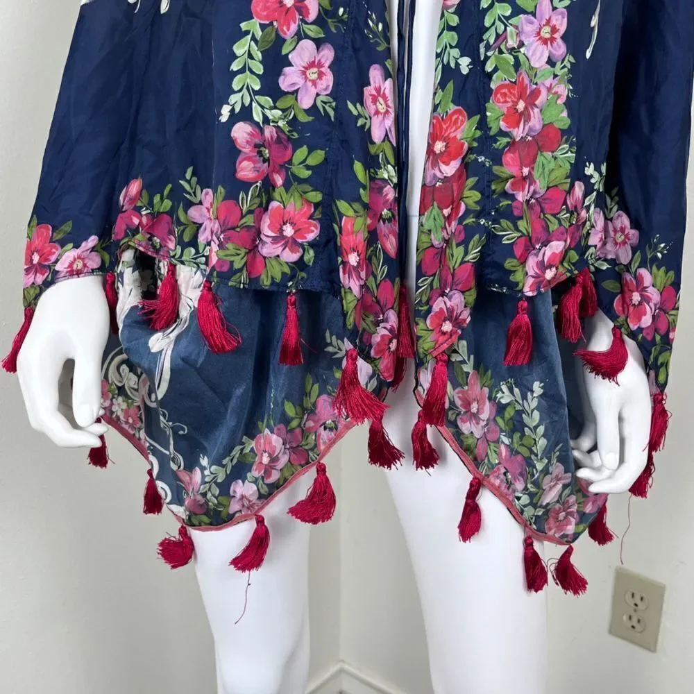 Johnny Was Size M Silk Tassel Wide Flared Sleeve Floral Mococo Boho Shrug Poncho